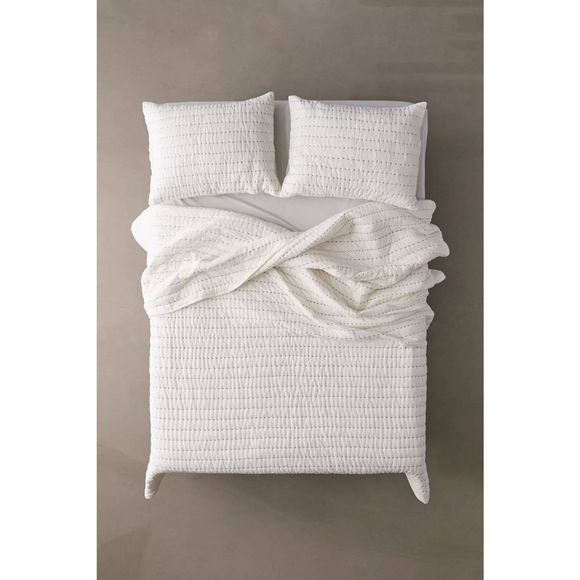 Urban Outfitters Bedding Urban Outfitters Quilt Poshmark
